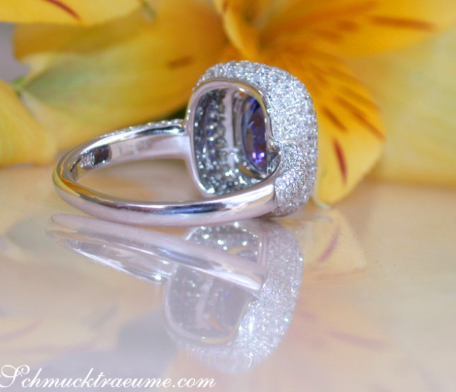 AAA Tansanit Ring mit Brillanten