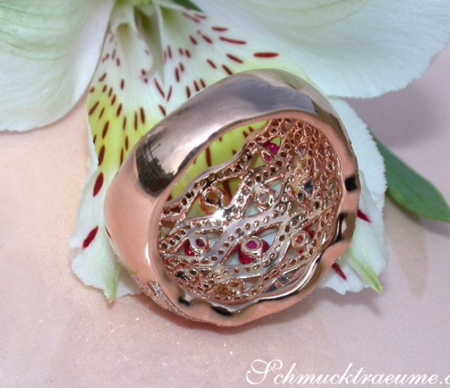 Regenbogen Saphir Ring mit Brillanten