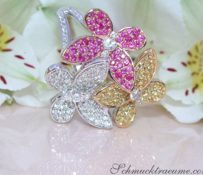 Diamanten Schmetterling Ring mit Rubinen & Saphire