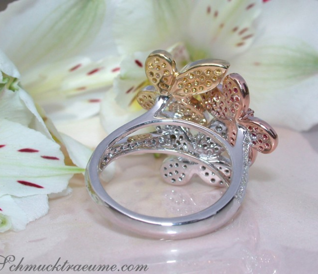 Diamanten Schmetterling Ring mit Rubinen & Saphire