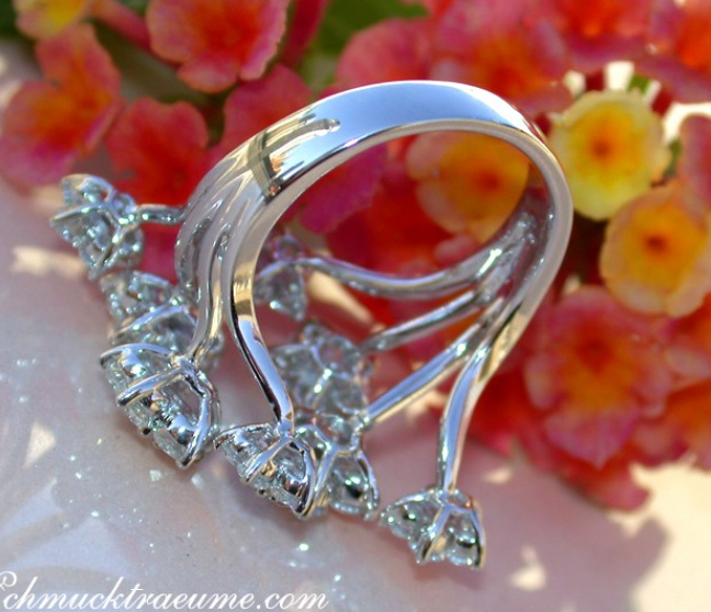 Brillanten Ring im Blüten Design