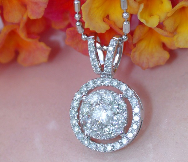 Diamanten Anhänger in Weißgold 750