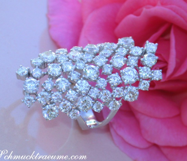 Extra stattlicher Brillanten Ring