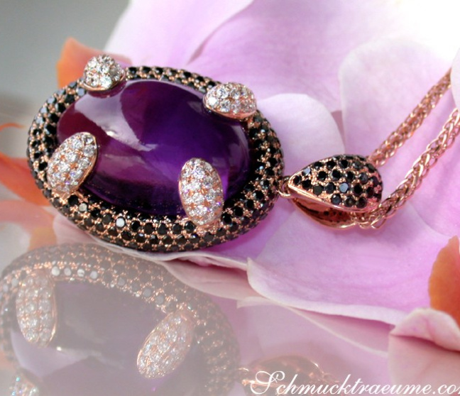 Amethyst Anhänger mit Brillanten und schwarzen Diamanten
