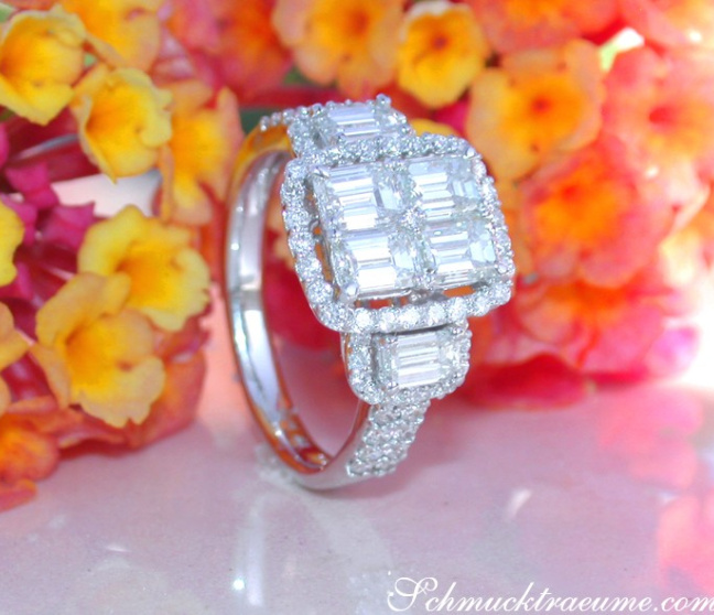 Brillant Ring mit Diamanten im Smaragdschliff