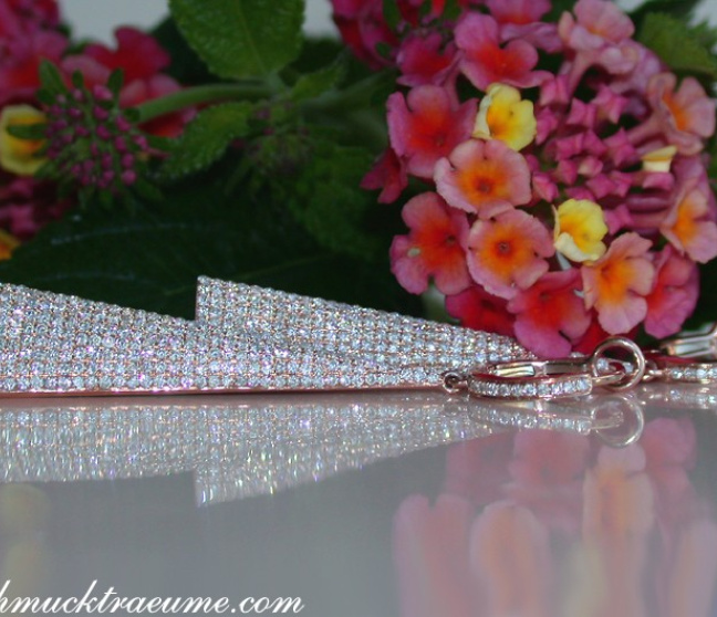 Ausgefallene Diamanten Ohrringe in Roségold 
