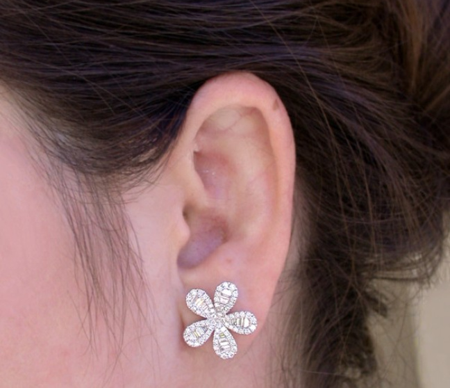 Diamant Blumen / Blüten Ohrringe in Weißgold 750