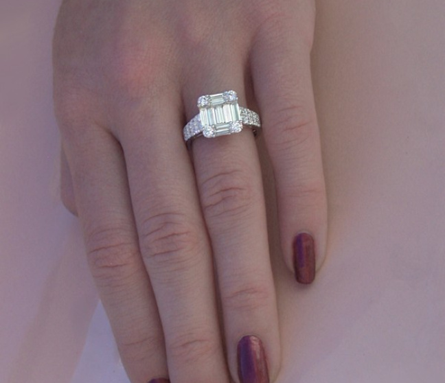 Brillant Ring mit Baguette Diamanten in Weißgold 750