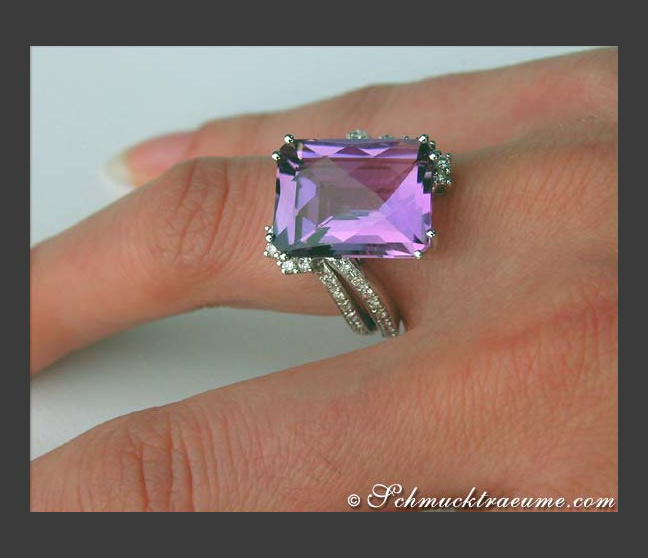 Amethyst Ring in Weißgold 585