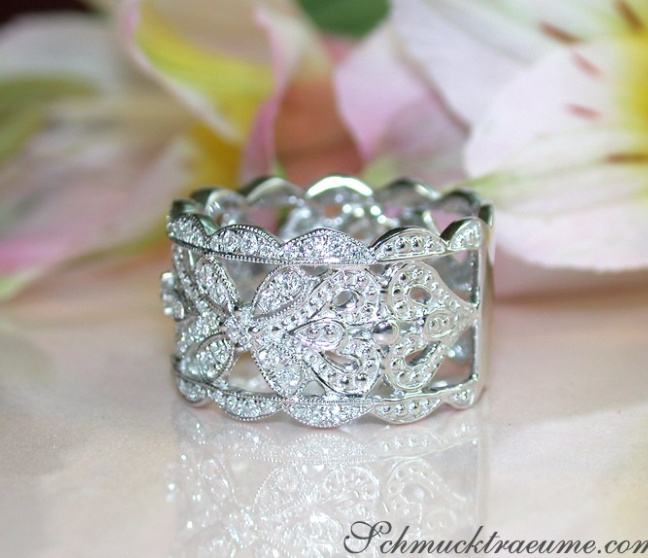 Diamanten Ring im Antik Stil