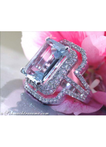 Excellent Aquamarine Diamond Ring