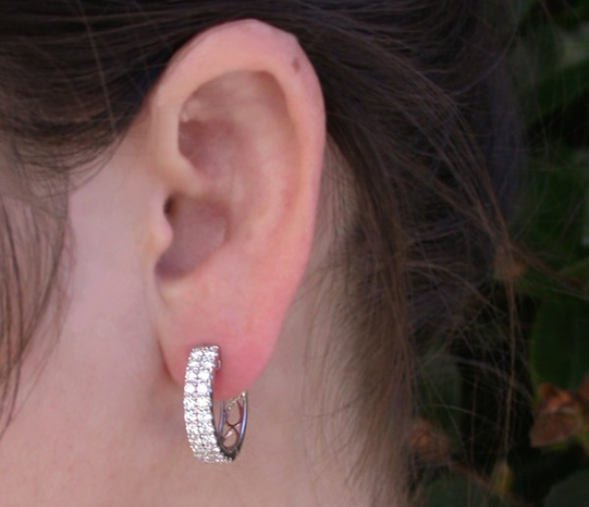 Elegante Diamanten Creolen in Weißgold 750 (Ø 21 mm)