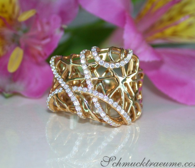 Ausgefallener Brillanten Ring in Gelbgold