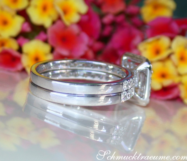 Diamant Verlobungsring mit Beistecking