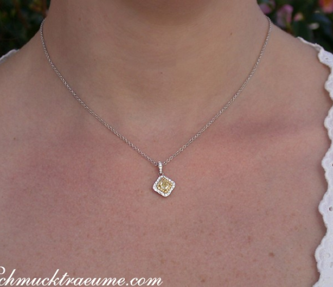 Gelber Diamant Solitär Anhänger