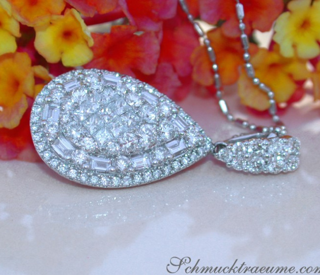 Brillant Tropfen Anhänger mit Princess- und Baguette Diamanten