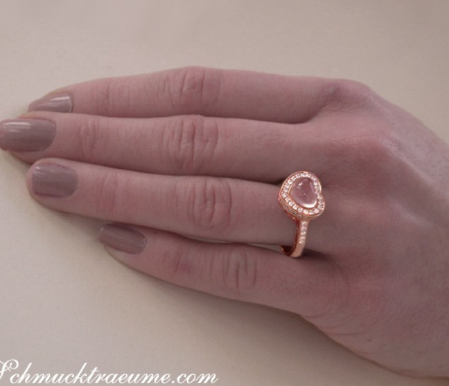 Rosenquarz Herz Ring mit Brillanten in Roségold