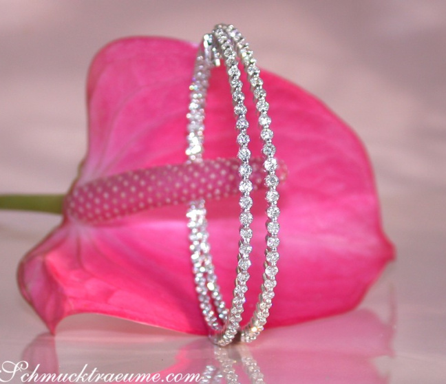 große Diamanten Creolen