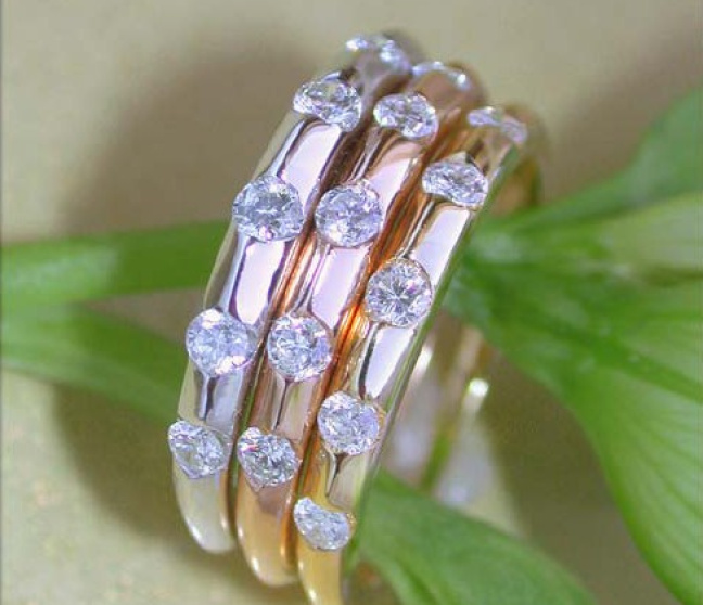 Drei Diamanten Ringe Weißgold Gelbgold Roségold