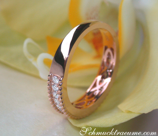 Diamanten Ring im Kordel Design