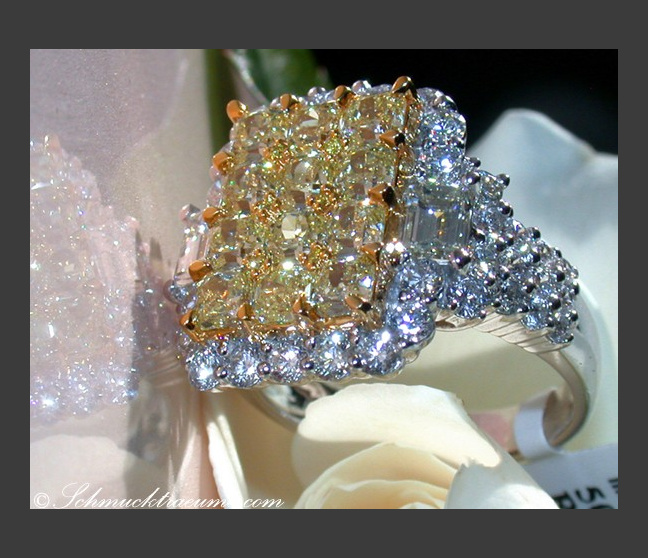 Gelbe Diamanten Ring mit Brillanten