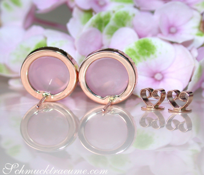 Rosenquarz Ohrstecker mit Diamanten in Roségold