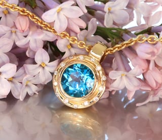 Halskette "Orbit" mit Blautopas und Brillanten #4