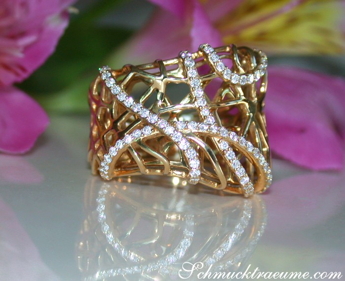 Unusual Diamond Ring in Yellowgold #1 Unusual Diamond Ring in Yellowgold #1