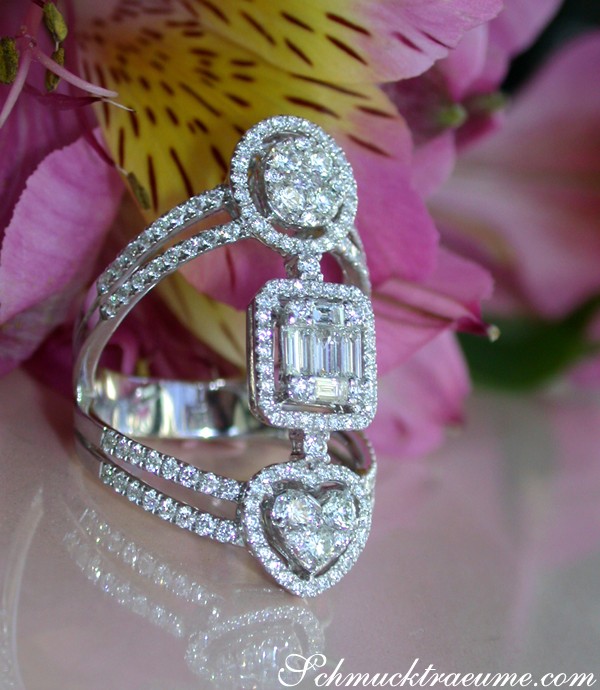 Striking Diamond Ring with Baguette Diamonds #1 Striking Diamond Ring with Baguette Diamonds #1