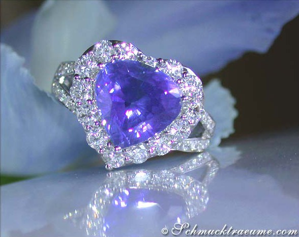 Gorgeous Tanzanite Heart Ring with Diamonds #1 Gorgeous Tanzanite Heart Ring with Diamonds #1