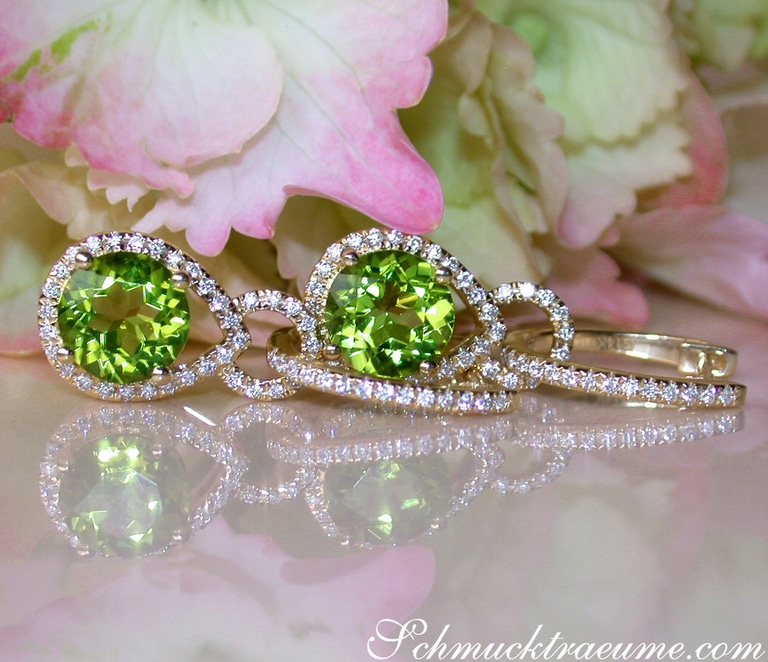 Enchanting Peridot Earrings with Diamonds #1 Enchanting Peridot Earrings with Diamonds #1