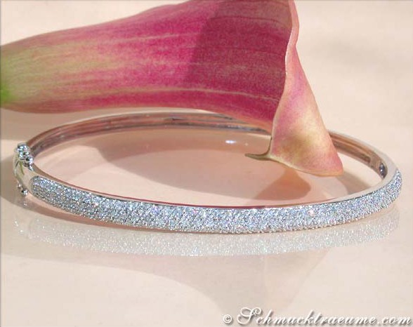 Beautiful Diamond Bangle in White gold 14k #1 Beautiful Diamond Bangle in White gold 14k #1