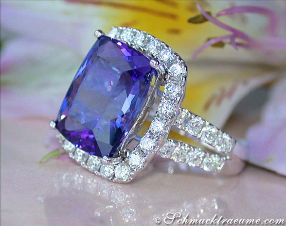 Excellent Tanzanite Diamond Ring #1 Excellent Tanzanite Diamond Ring #1