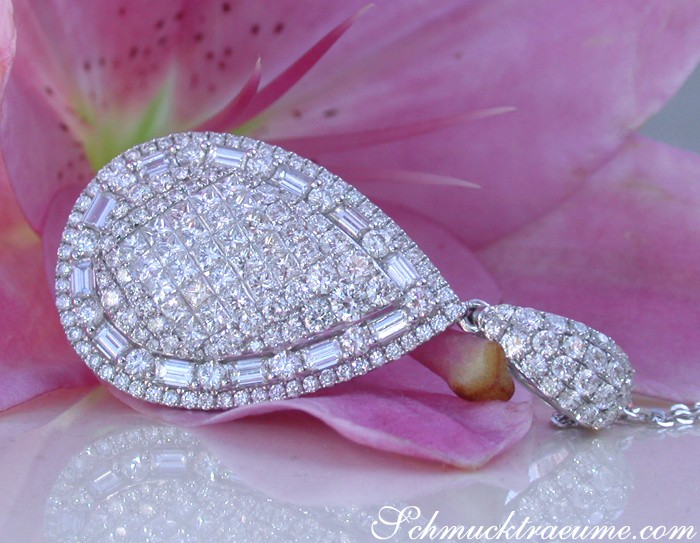 Superb Pear Pendant with Brilliant, Princess and Baguette Diamonds #1 Superb Pear Pendant with Brilliant, Princess and Baguette Diamonds #1