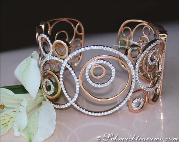 Extra wide Diamond Bangle in Rosegold #1 Extra wide Diamond Bangle in Rosegold #1