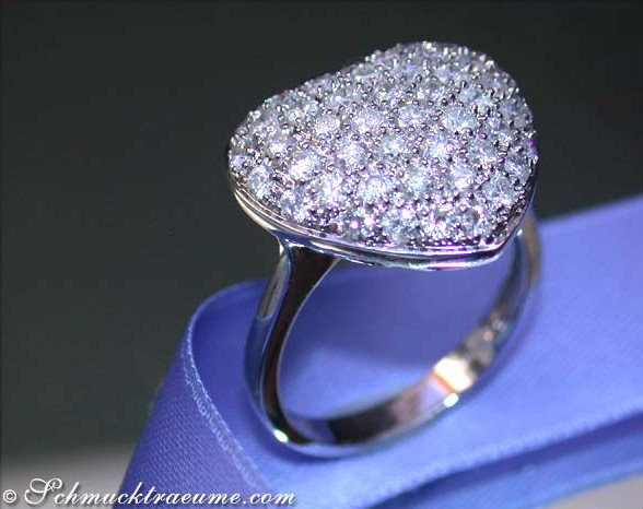 Feiner Herzring mit Diamanten #1 Feiner Herzring mit Diamanten #1