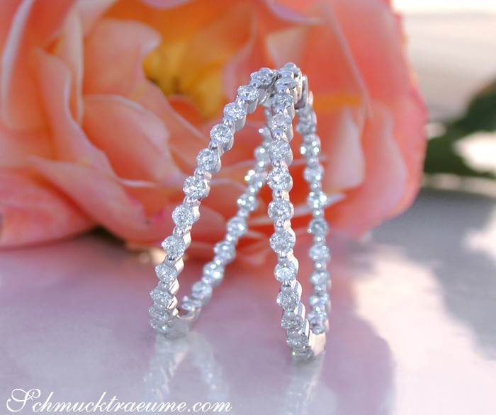 Pretty Diamond Hoop Earrings (Ø 31 mm) #1 Pretty Diamond Hoop Earrings (Ø 31 mm) #1