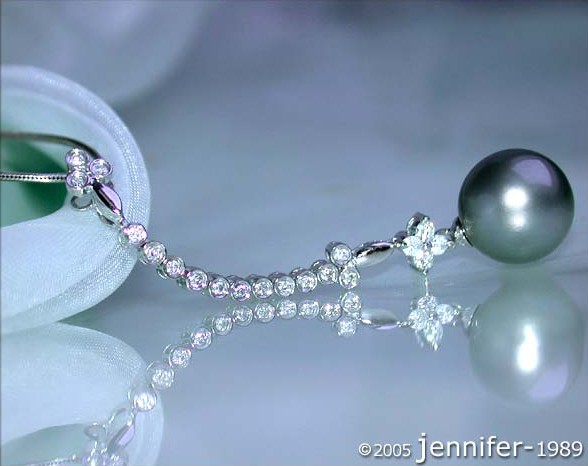 Floraler Tahitiperle Anhänger mit Brillanten #1 Floraler Tahitiperle Anhänger mit Brillanten #1