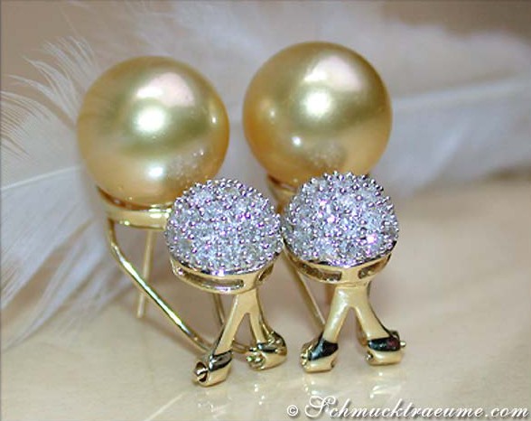 Goldene Südseeperlen Ohrstecker mit Brillanten Pavé Kugel #1 Goldene Südseeperlen Ohrstecker mit Brillanten Pavé Kugel #1