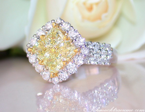 Magnificent Yellow Diamond Ring #1 Magnificent Yellow Diamond Ring #1