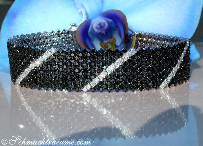 High-end Black & White Diamond Bracelet #1 High-end Black & White Diamond Bracelet #1
