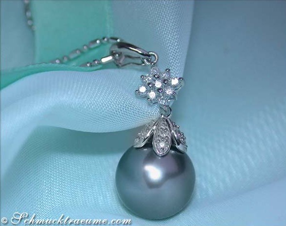 Timeless Tahitian Pearl Diamond Pendant #1 Timeless Tahitian Pearl Diamond Pendant #1