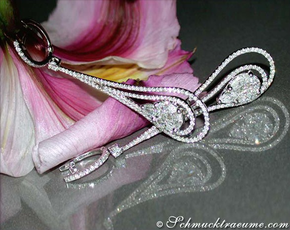 High-end Diamond Dangling Earrings (Illusion Design) #1 High-end Diamond Dangling Earrings (Illusion Design) #1