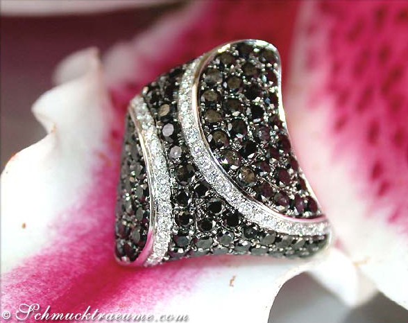 Solid Black & White Diamond Rhombic Style Ring #1 Solid Black & White Diamond Rhombic Style Ring #1
