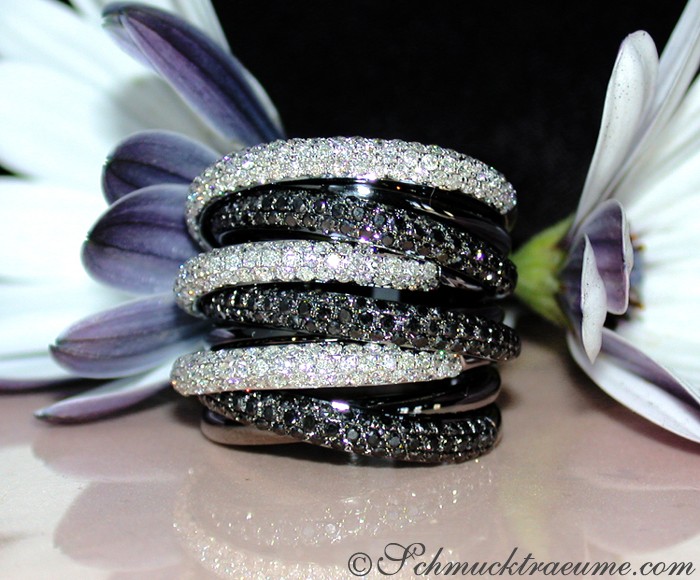 Multirow Black & White Diamond Ring #1 Multirow Black & White Diamond Ring #1