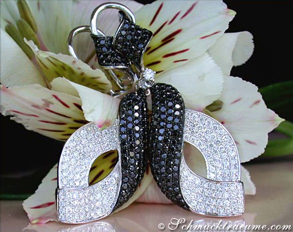 Magnificent Dangling Earrings with Black & White Diamonds #1 Magnificent Dangling Earrings with Black & White Diamonds #1