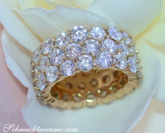 Splendid Diamond Eternity Ring (10.60 ct.) #1 Splendid Diamond Eternity Ring (10.60 ct.) #1