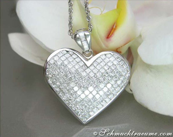 Glorious Princess Diamond Heart Pendant #1 Glorious Princess Diamond Heart Pendant #1