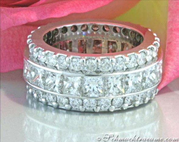 Glorious Diamond Eternity Ring (8,79 ct.) #1 Glorious Diamond Eternity Ring (8,79 ct.) #1