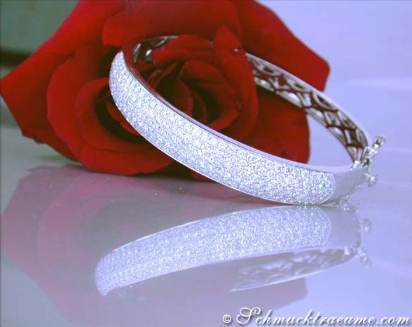 Huge Diamond Bangle #1 Huge Diamond Bangle #1